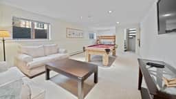 Linksview Chalet South