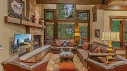 Rocky Mountain Lodge
