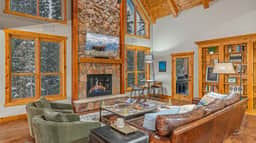 Starlit Pines Lodge