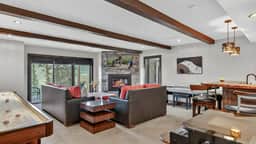 Grand Vista Lodge