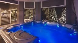 Time Flys Lodge