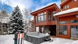 Trails Edge Lodge