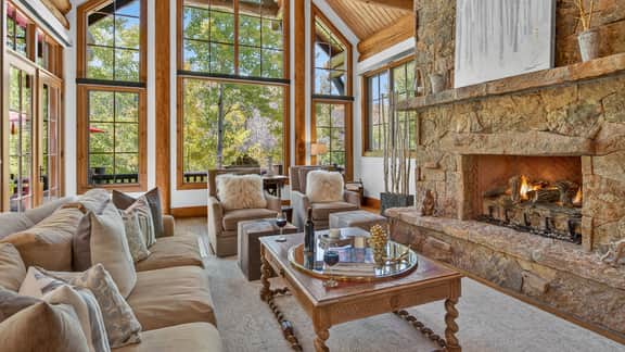 Bearberry Lodge