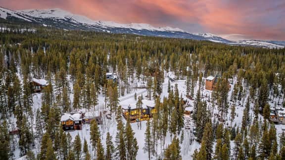 Blue Valley Chalet