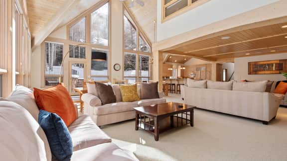 Linksview Chalet South