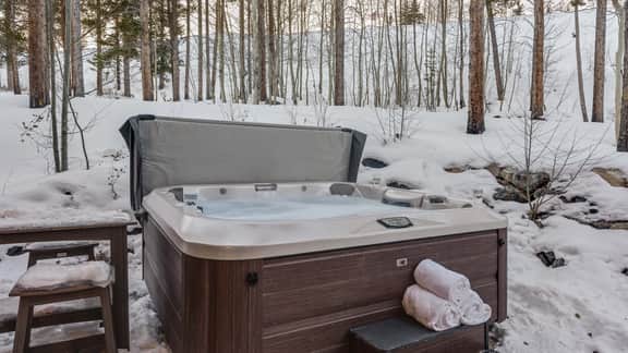 Majestic Mountain Lodge