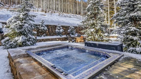 Navigator Lodge