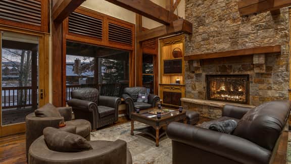 Rocking Chair Lodge