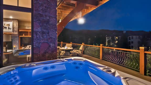 Rustlers Lodge