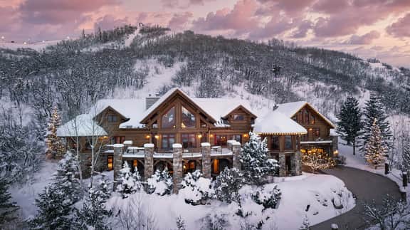 Chalet Crevasse