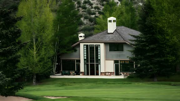 Chalet Fairway