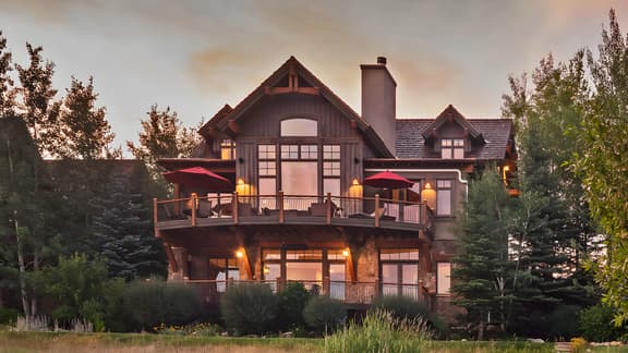 Rustlers Lodge