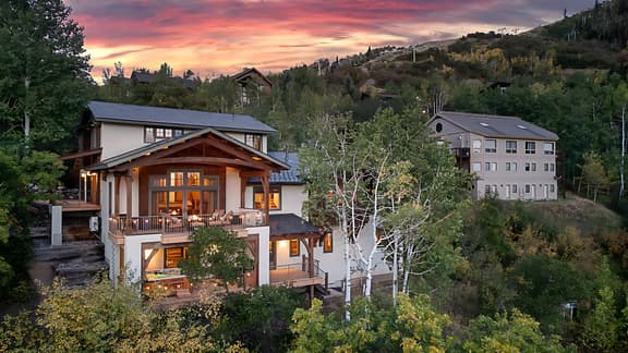 Valley View Retreat