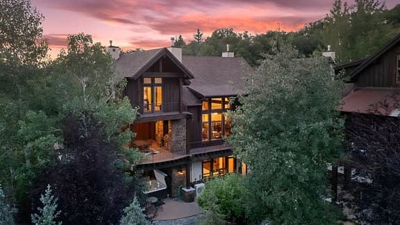 Overlook Chalet
